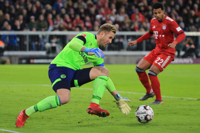 仅让他个人 仅让他个人